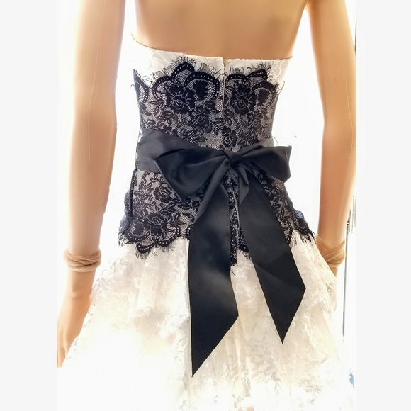 Fiesta Short Poof White/Black Lace Dress, XS - Picture 3 of 6